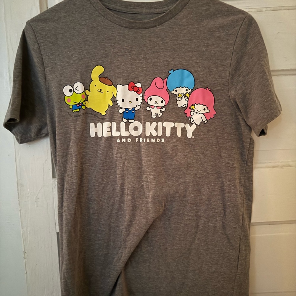 Hello Kitty and Friends Gray Short Sleeve Tee